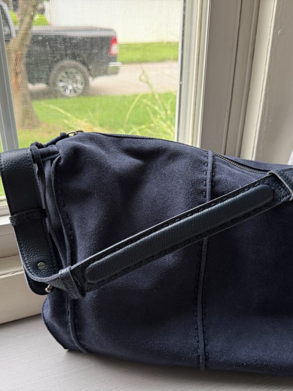 The Sak Navy Blue Suede Leather Hobo Shoulder Bag Adjustable Strap - Picture 5 of 9